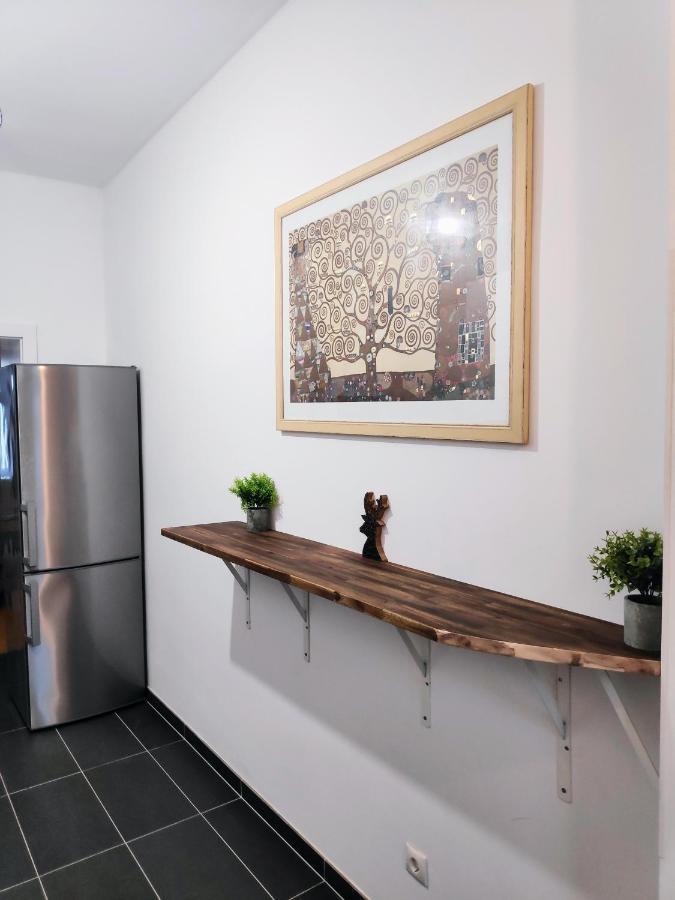Humboldt Feel Good Apartments Vienna Exterior photo