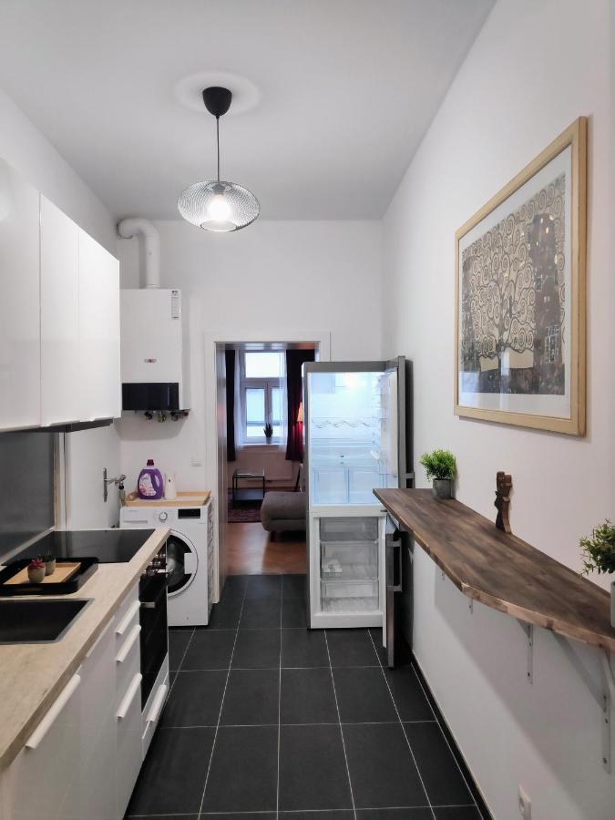 Humboldt Feel Good Apartments Vienna Exterior photo